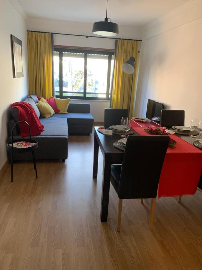 Carcavelos Cozy Lisboa/Cascais/Sintra 5Pax Exteriör bild